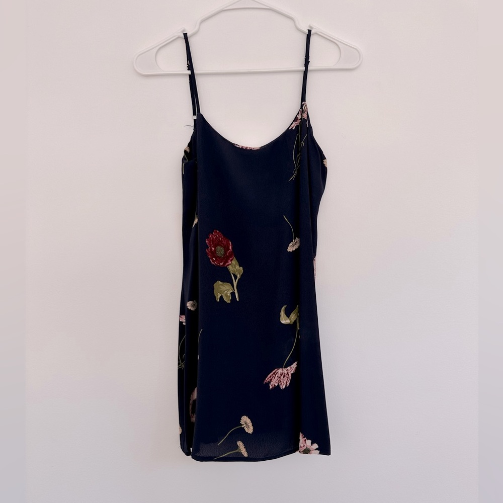 Reformation - Lindsay Mini Dress. Size 0